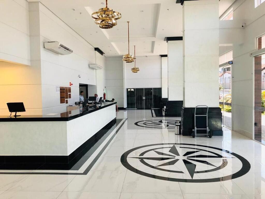 Piazza Diroma Acesso Diroma Acqua Park Gratuito Star Temporada Aparthotel Caldas Novas Εξωτερικό φωτογραφία