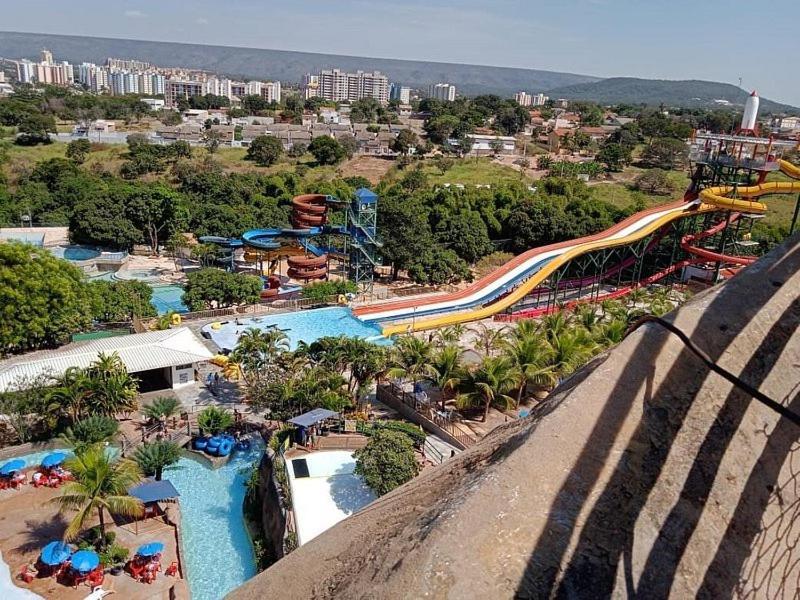Piazza Diroma Acesso Diroma Acqua Park Gratuito Star Temporada Aparthotel Caldas Novas Εξωτερικό φωτογραφία