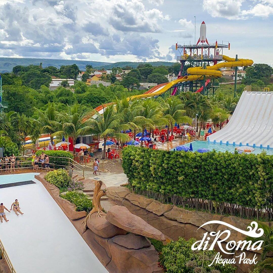 Piazza Diroma Acesso Diroma Acqua Park Gratuito Star Temporada Aparthotel Caldas Novas Εξωτερικό φωτογραφία